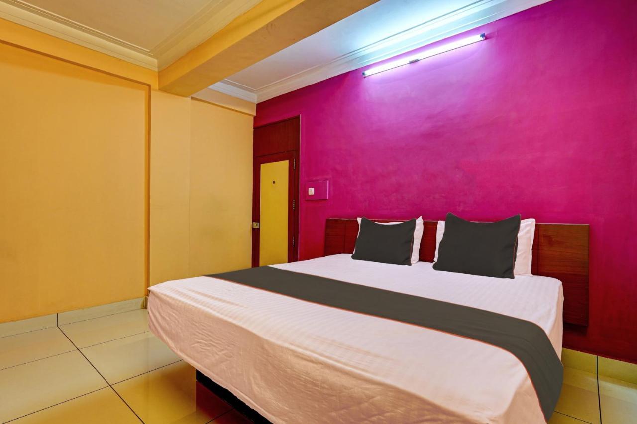 Oyo Flagship Hotel Kvc Holiday Inn Mysore Exterior foto